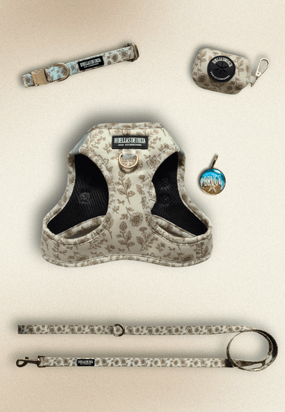 Pack Dogfluencer - Arnés body Premium "Boho Chic Ibiza" + Joya Identificativa - Huellas de Ibiza
