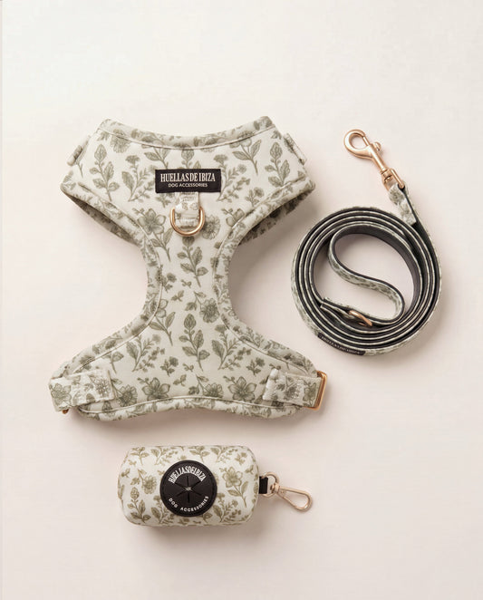 Set de paseo "Boho Chic Ibiza" - Arnés ajustable premium - Huellas de Ibiza